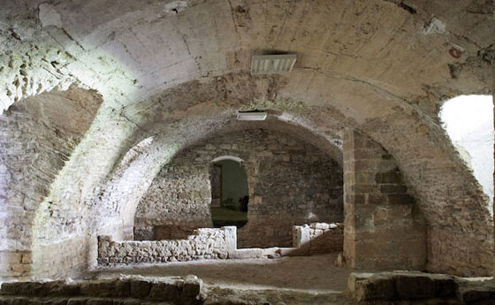 Descoberta arqueològica de gran valor històric a la catedral de Vic