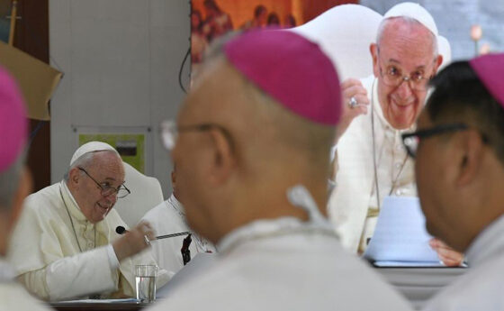 El Papa demana inculturar l’Evangeli a Tailàndia