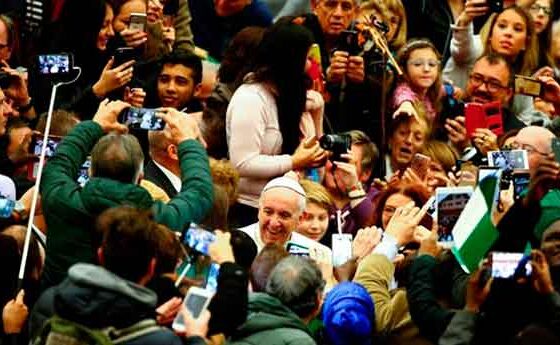 El Papa diu que l'Advent és "obrir el cor a les necessitats dels altres"