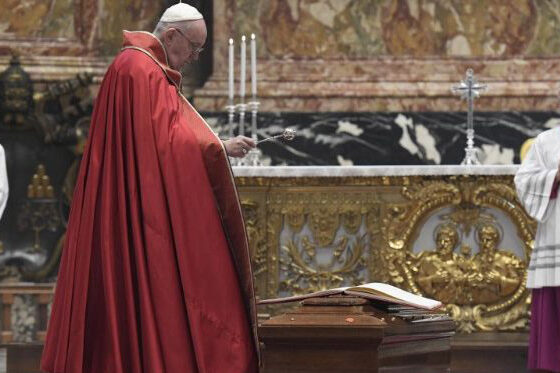 El Papa reitera la "crida a un alto el foc mundial per la pau"