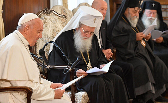 El Papa visita el cap de l'Església Ortoxa Búlgara