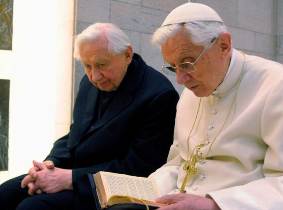 Ha mort Georg Ratzinger