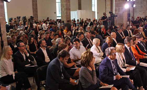 Religions unides en record de les víctimes i a favor de la pau