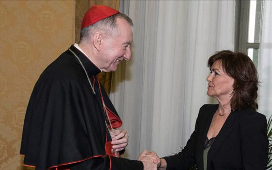 Reunió entre la vicepresidenta del Govern espanyol i el secretari d’Estat del Vaticà